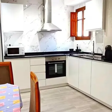 Casa Reformada Centro De Apartmán